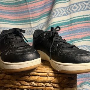 Skechers Upbeats w7.5